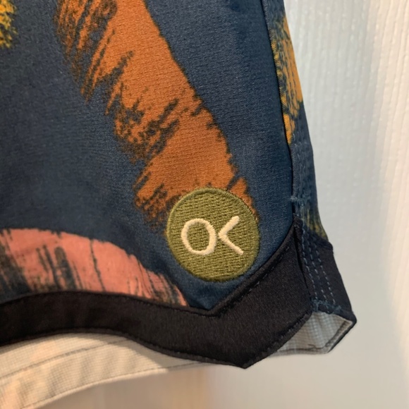 Outerknown swim shorts size 28 - Picture 5 of 5